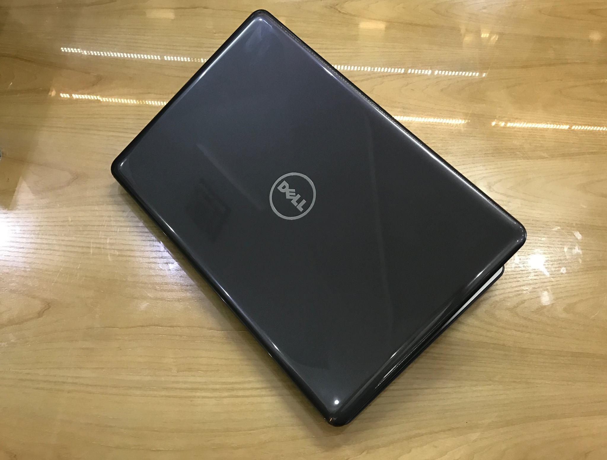 Laptop Dell inspiron N5567-6.jpg